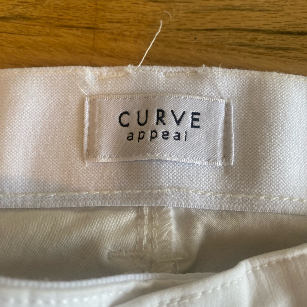 Curve White Skinny Jeans with Sleek Fit Women’s‎ 14 Preloved - Picture 2 of 10